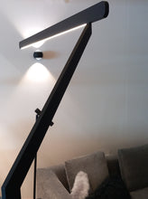 Laden Sie das Bild in den Galerie-Viewer, Occhio Mito Terra 3d Stehleuchte