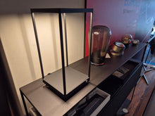 Laden Sie das Bild in den Galerie-Viewer, Serien Lighting Reflex Table S