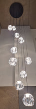 Laden Sie das Bild in den Galerie-Viewer, Loom Design Iceball 10 Pendelleuchte