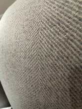 Laden Sie das Bild in den Galerie-Viewer, Bett Grand Cru von Schramm (Ausstellungsstück)