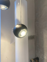 Laden Sie das Bild in den Galerie-Viewer, Spider Cluster-Pendelleuchte - Ausstellungsstück