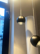 Laden Sie das Bild in den Galerie-Viewer, Spider Cluster-Pendelleuchte - Ausstellungsstück