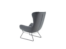 Laden Sie das Bild in den Galerie-Viewer, Leya Wingback Chair (Drahtgestell)