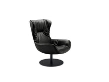 Laden Sie das Bild in den Galerie-Viewer, Leya Wingback Chair (Tellerfuß)