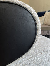 Laden Sie das Bild in den Galerie-Viewer, Sessel Bao von Walter Knoll (Ausstellungsstück)