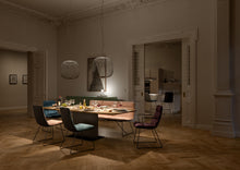 Laden Sie das Bild in den Galerie-Viewer, Arva Light Stuhl (Drahtkufengestell)