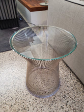 Laden Sie das Bild in den Galerie-Viewer, Beistelltisch Platner von Knoll International (Ausstellungsstück)