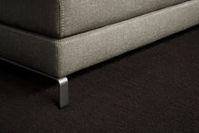 Laden Sie das Bild in den Galerie-Viewer, Ray Sofa