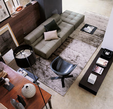 Laden Sie das Bild in den Galerie-Viewer, Tufty Time Sofa