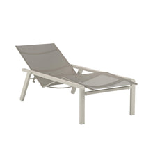 Laden Sie das Bild in den Galerie-Viewer, Alura Liege
