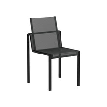 Laden Sie das Bild in den Galerie-Viewer, Alura 47 Stuhl