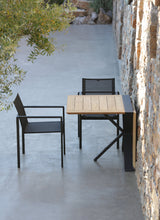 Laden Sie das Bild in den Galerie-Viewer, Alura Stuhl