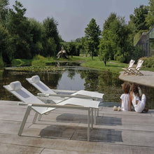 Laden Sie das Bild in den Galerie-Viewer, Alura Liege