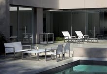 Laden Sie das Bild in den Galerie-Viewer, Ninix Low Bank