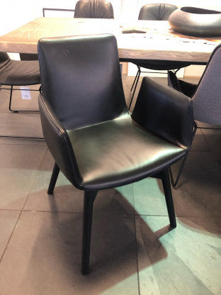 Stuhl Amelie Armchair von Freifrau (Ausstellungsstück)